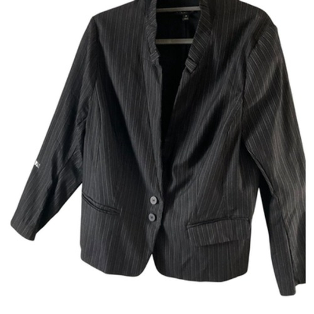 Lane Bryant Blazer Womens 24 Black Long Sleeve Pinstripe Two Button Work‎ Office